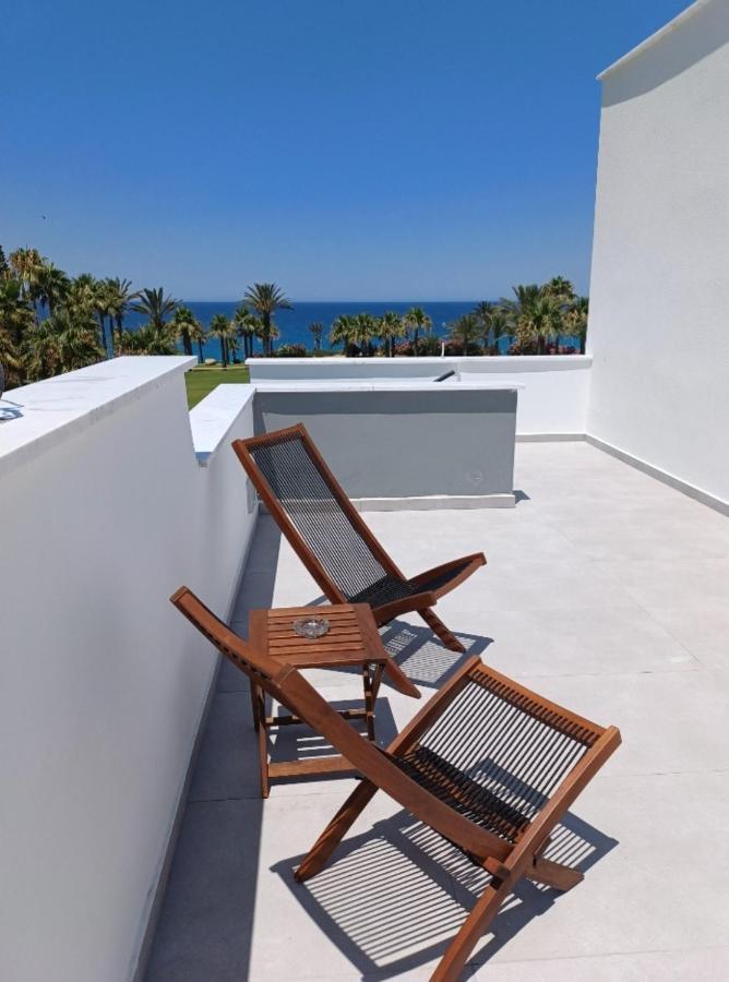 Terrazza Suites Paphos Eksteriør billede